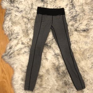Lululemon black and white striped legging